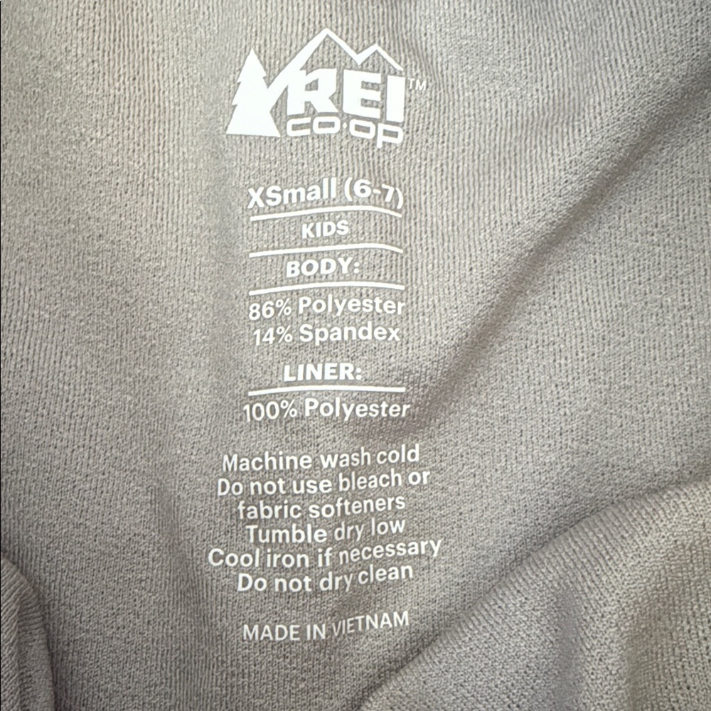REI Women's Athletic Shorts in Burgundy - Picture 2 of 2
